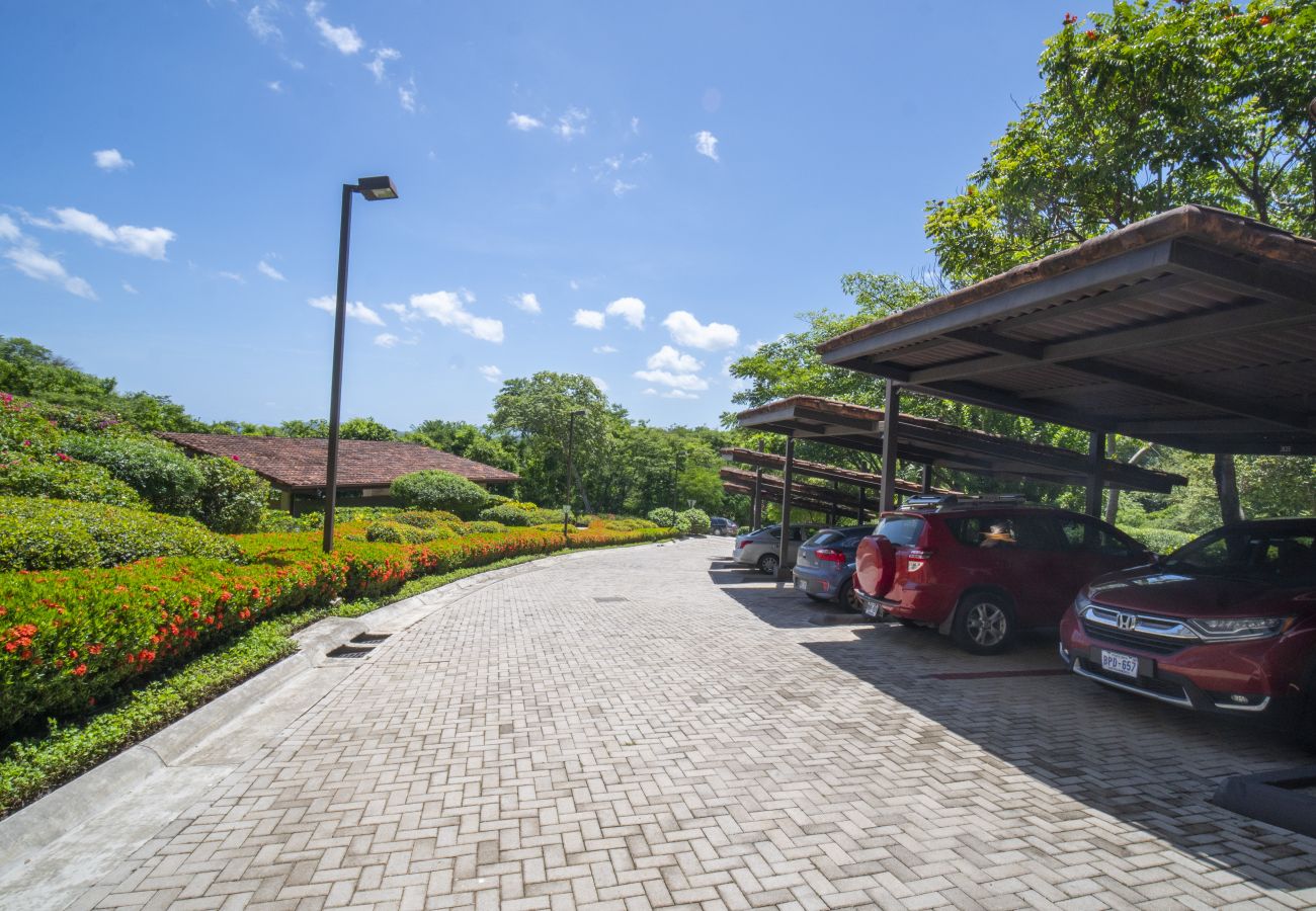 Condominium in Cabo Velas - Roble Sabana 105 Luxury Apartment - Reserva Conchal