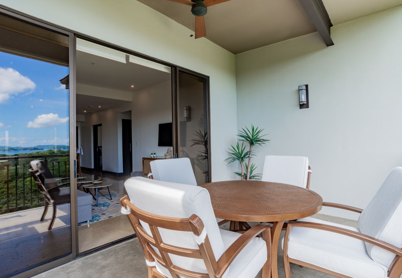 Condominium in Cabo Velas - Roble Sabana 404 Luxury Apartment Adults Only - Reserva Conchal