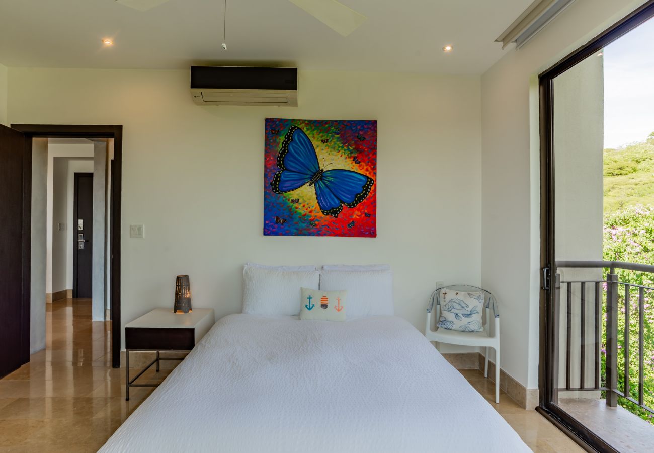 Condominium in Cabo Velas - Roble Sabana 305 Luxury Condo - Reserva Conchal